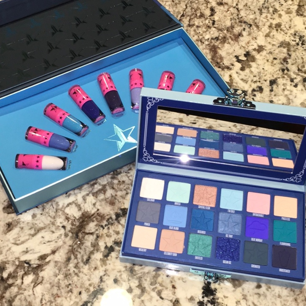 Jeffree Star Blue Blood Palette - Picture 2 of 5